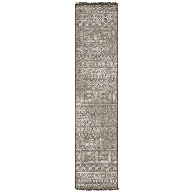 Gillian 4925A Beige/ Black Ultimate Performance Area Rug - 1'10" x 7'6"