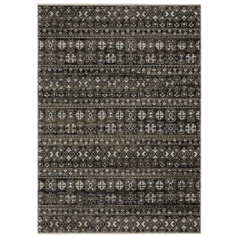Chamberlain CH07C Black/ Grey Indoor Area Rug - 6'7" x 9'6"