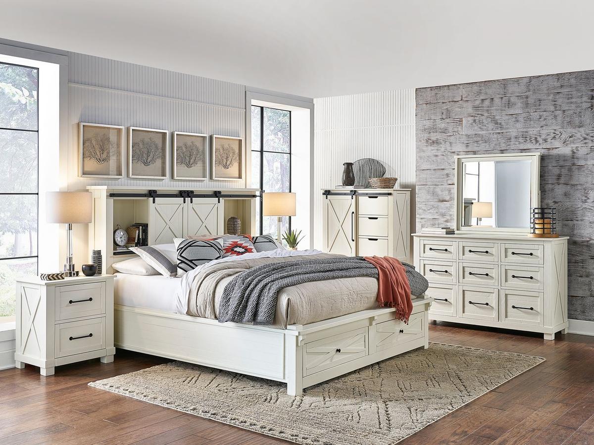 https://nestingale.com/catalog-assets/products/aamerica/beds/suvwt5131_king_storage_hdbd-ftbd_barn_door_chest_dresser_room.jpg